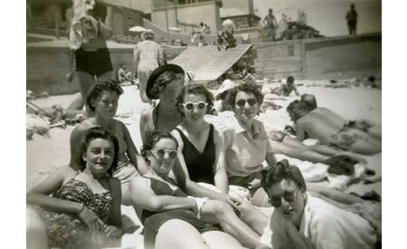 AWAS members enjoying themselves at Cottesloe Beach while on leave in Perth. Courtesy Elsie Solly