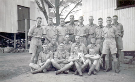 2/32nd Battalion Reinforcements, Northam Camp 1941. Ted Brindle bottom row left. Courtesy Ted Brindle